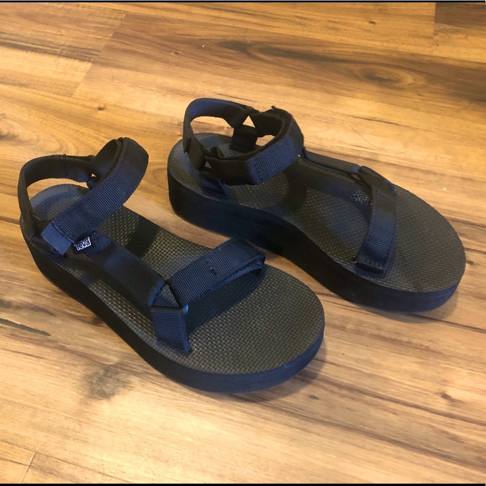 Teva Flatform Universal Sandals Platform Chunky Black Womens 8/39 (62i7)